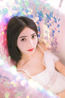 五月色婷婷中文开心字幕中文版